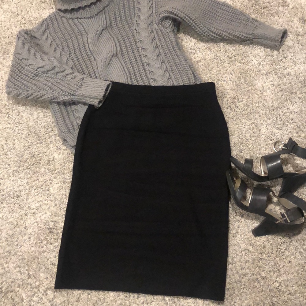 Elegant Premise Studio Sweater Skirt
